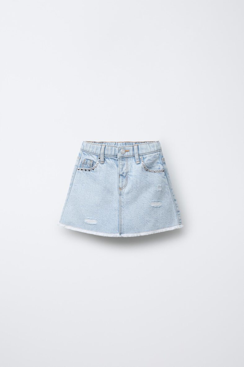 JUPE EN DENIM À CLOUS