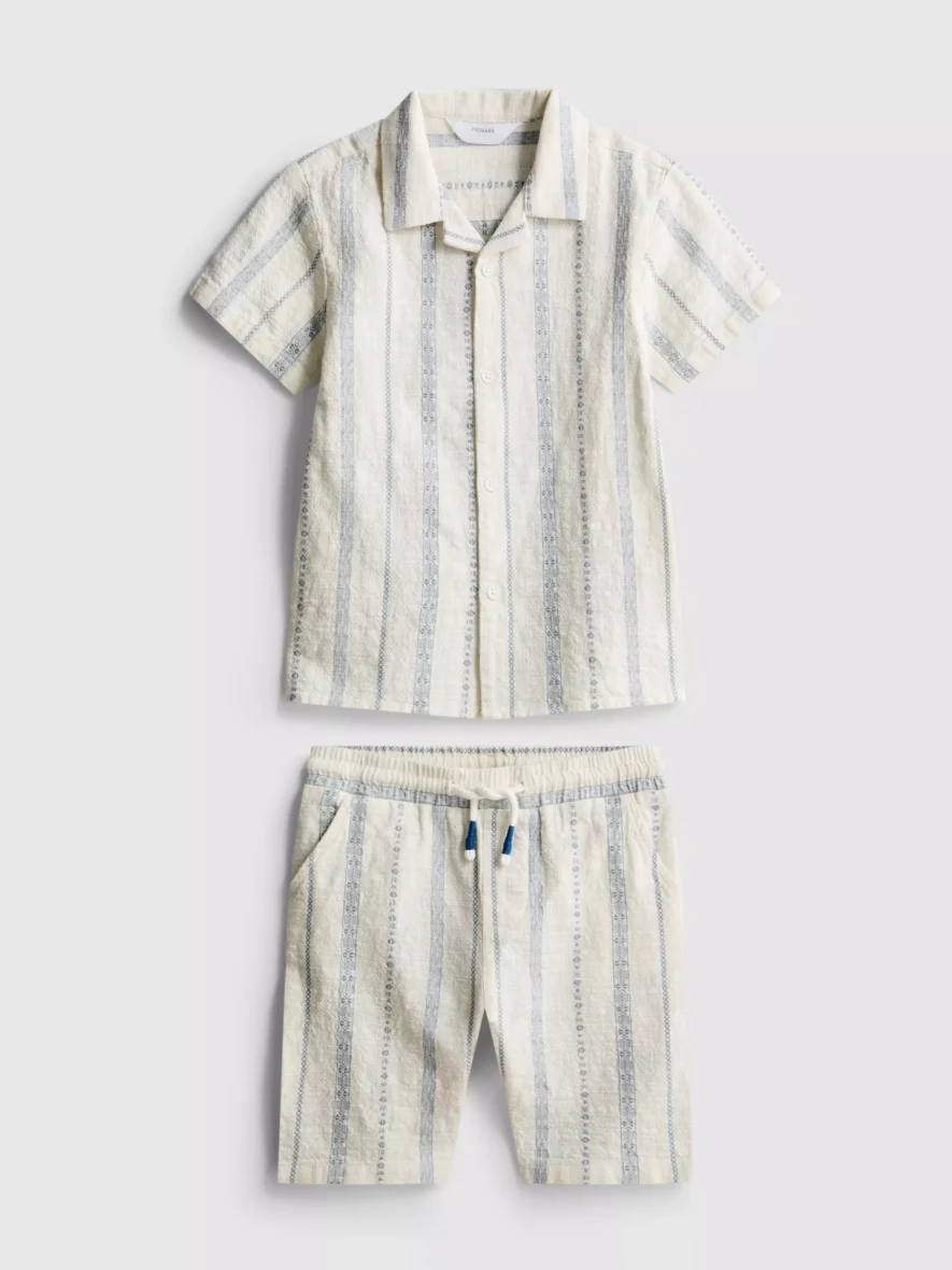 Ensemble chemise et short texturés